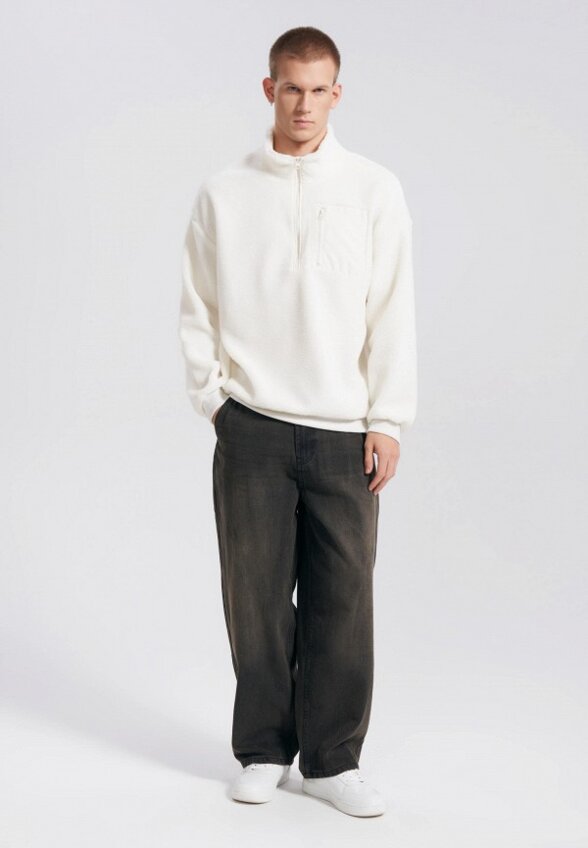 Джинсы Твое