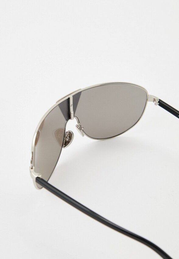 Очки солнцезащитные Prada