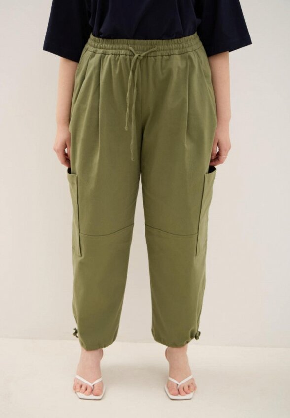 Брюки Lessismore