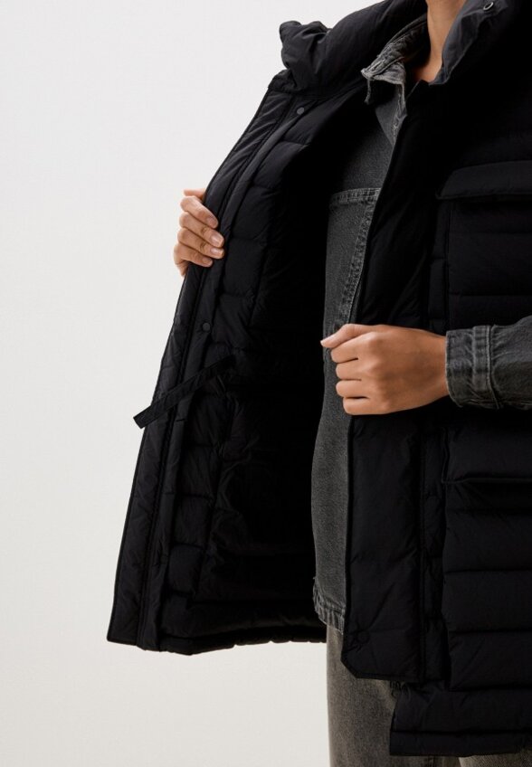 Жилет утепленный JNBY