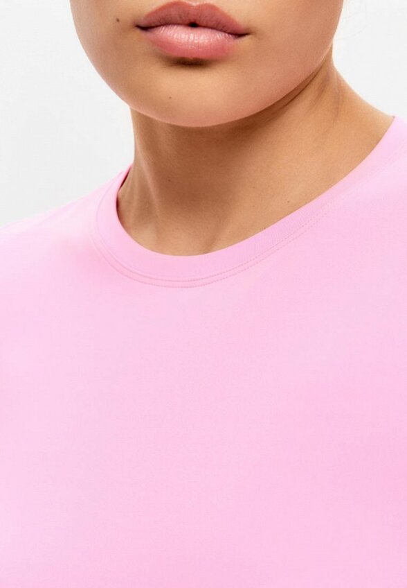 Футболка спортивная Fitbomb