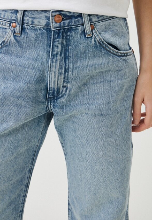 Джинсы Wrangler