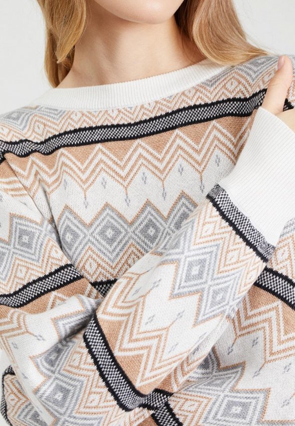 Джемпер To Be Blossom