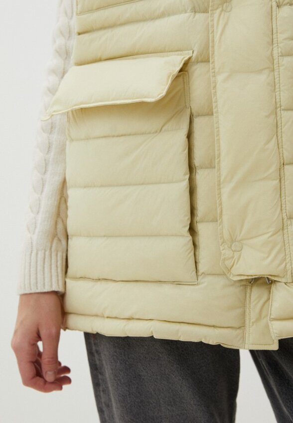 Жилет утепленный JNBY