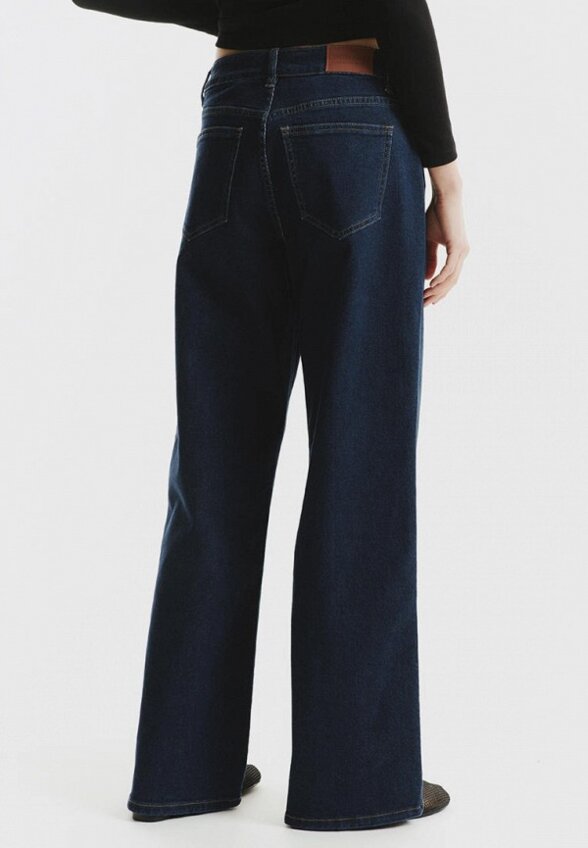 Джинсы Daisyknit