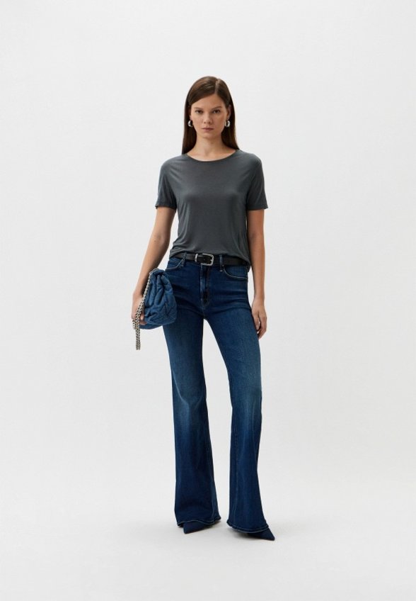 Футболка L'Agence