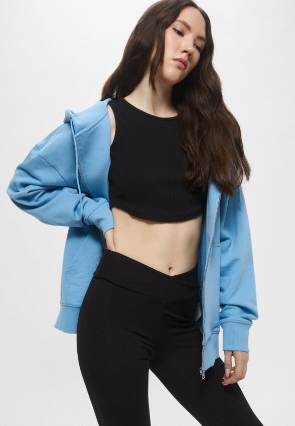 Толстовка Hugo