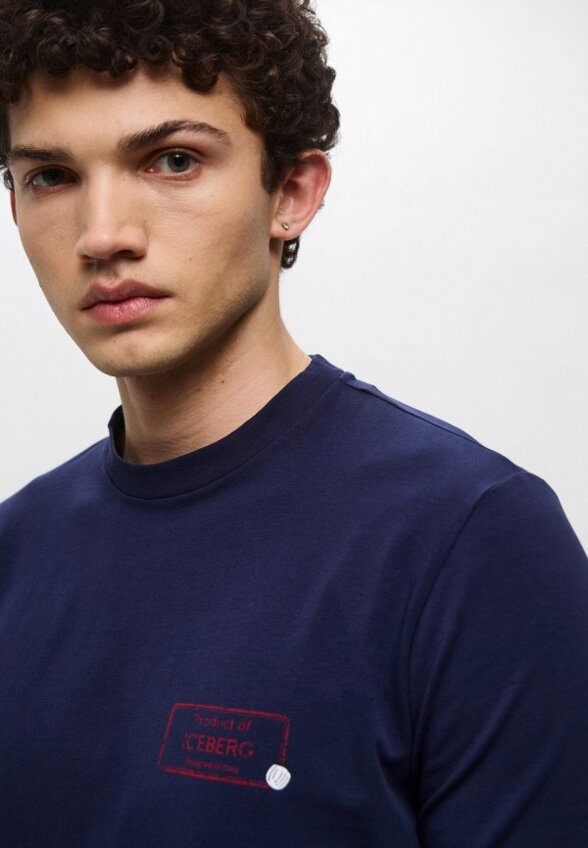 Футболка Iceberg