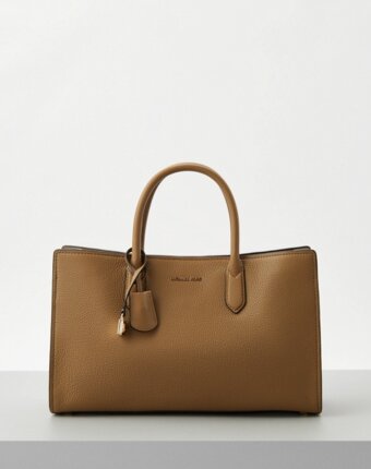 Сумка и брелок Michael Michael Kors женщинам