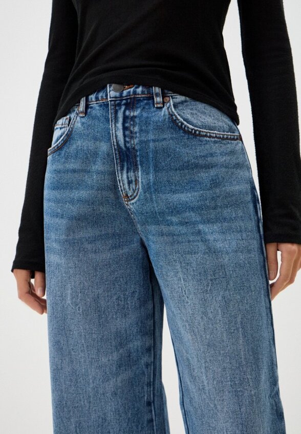 Джинсы Billabong