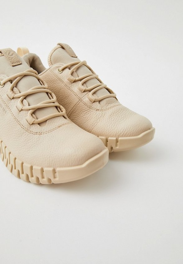 Кроссовки Ecco