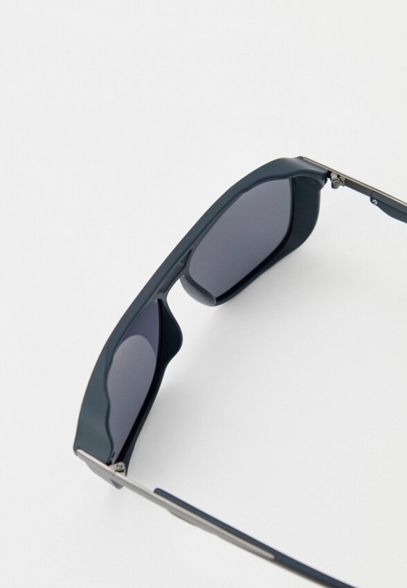 Очки солнцезащитные Matrix