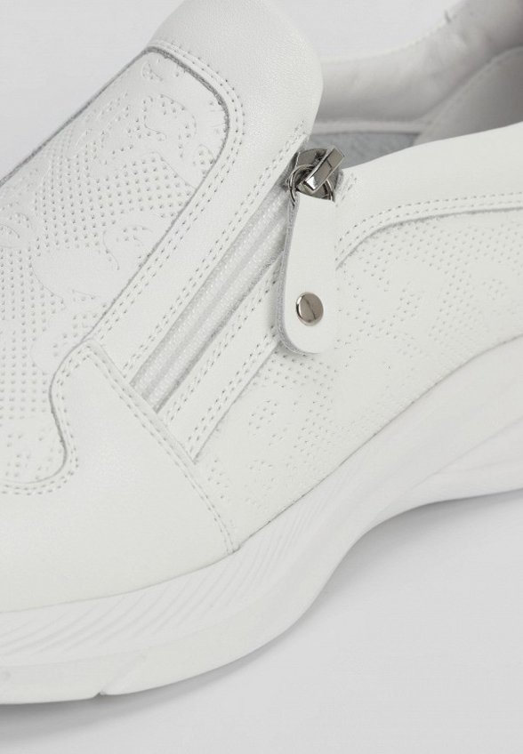 Кроссовки Donna D’oro