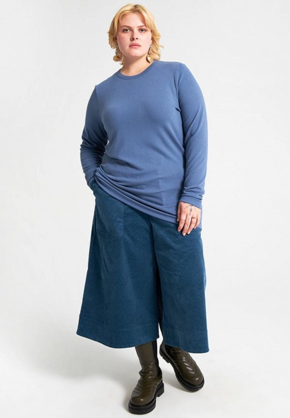 Лонгслив Lessismore