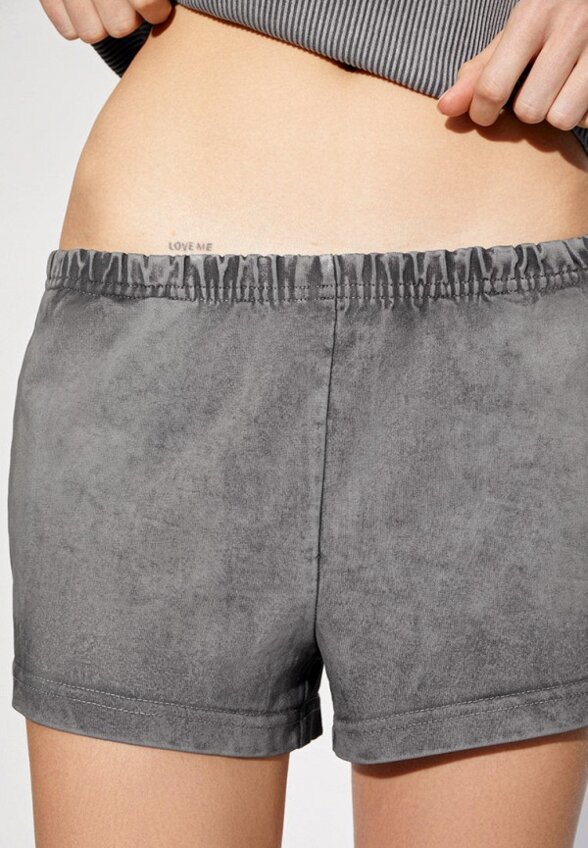 Шорты Patratskaya