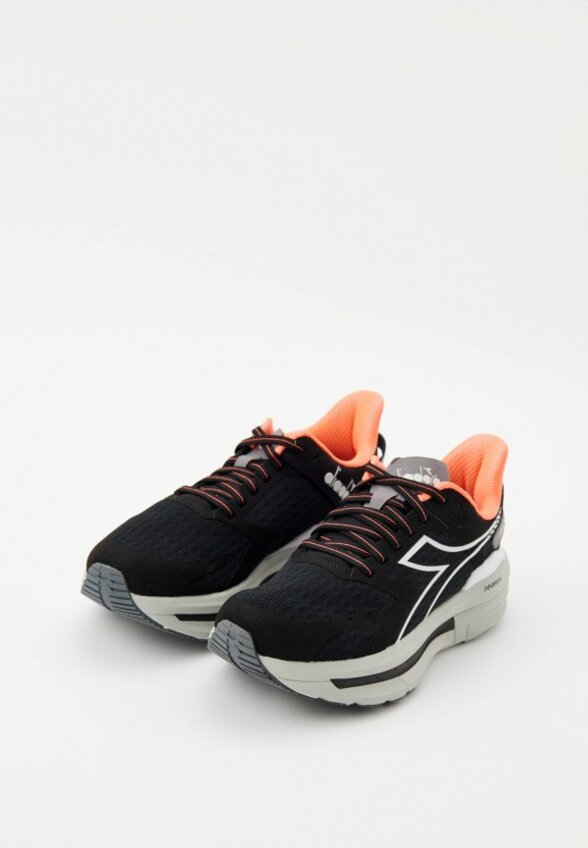 Кроссовки Diadora