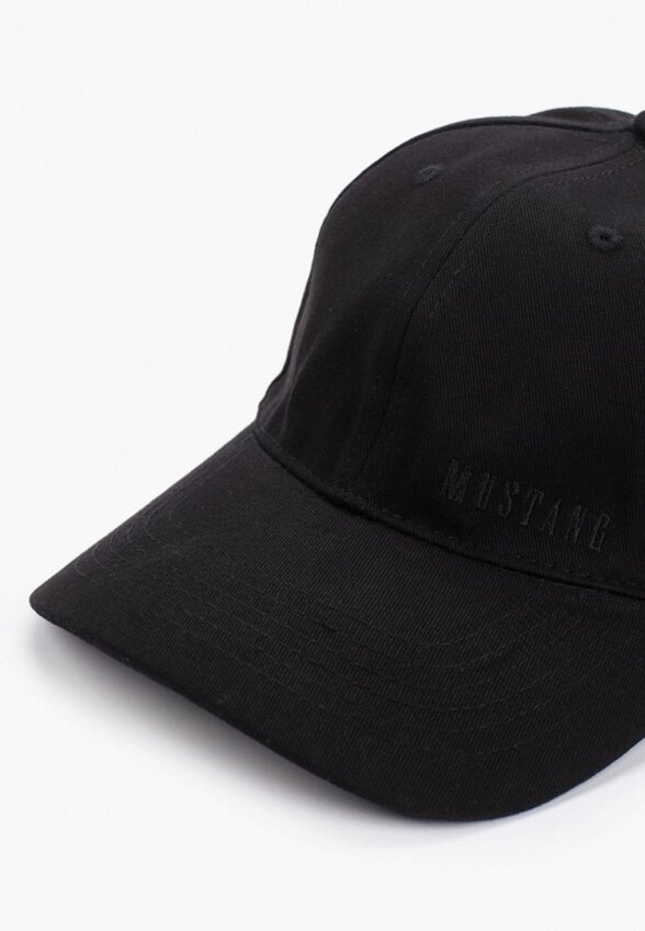 Бейсболка Mustang