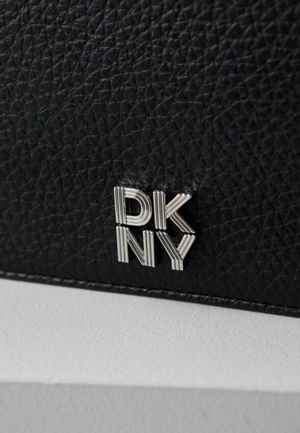 Сумка DKNY