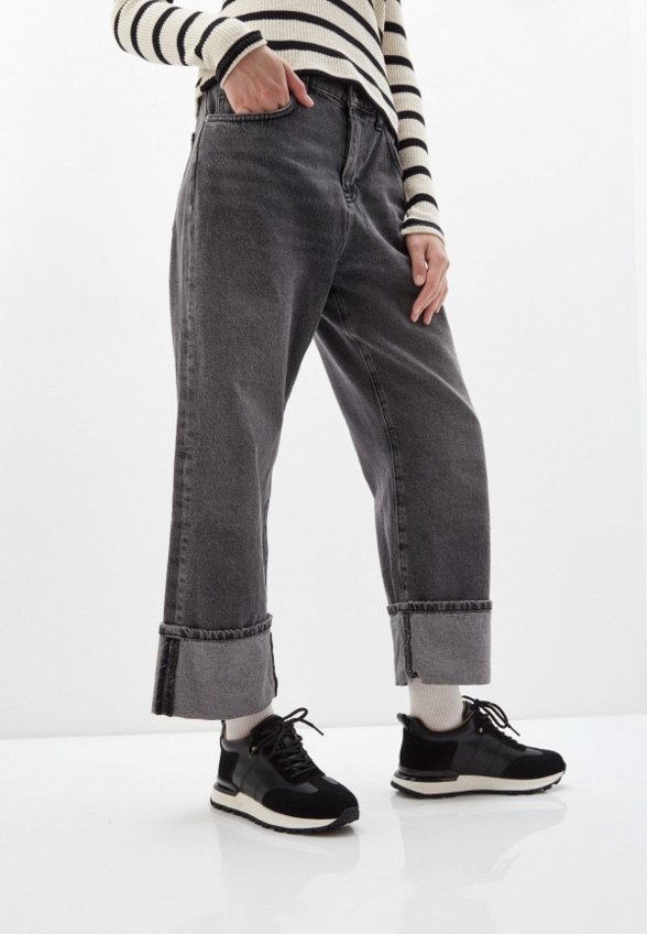 Кроссовки Makfine