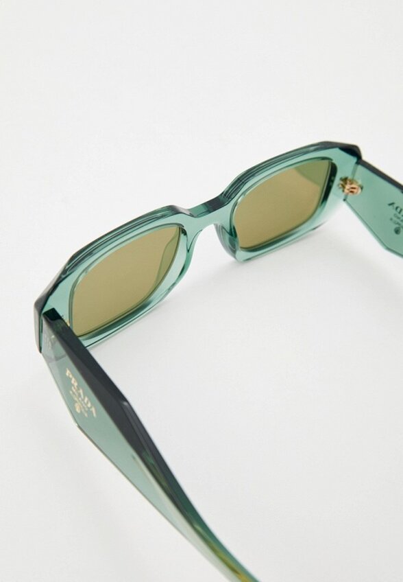 Очки солнцезащитные Prada