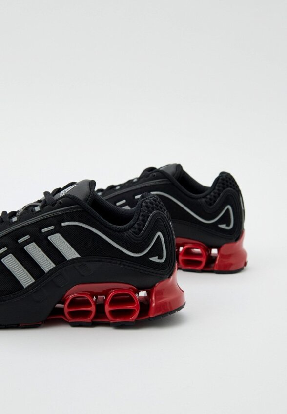 Кроссовки adidas Originals