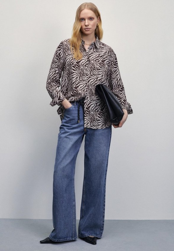 Блуза Zarina
