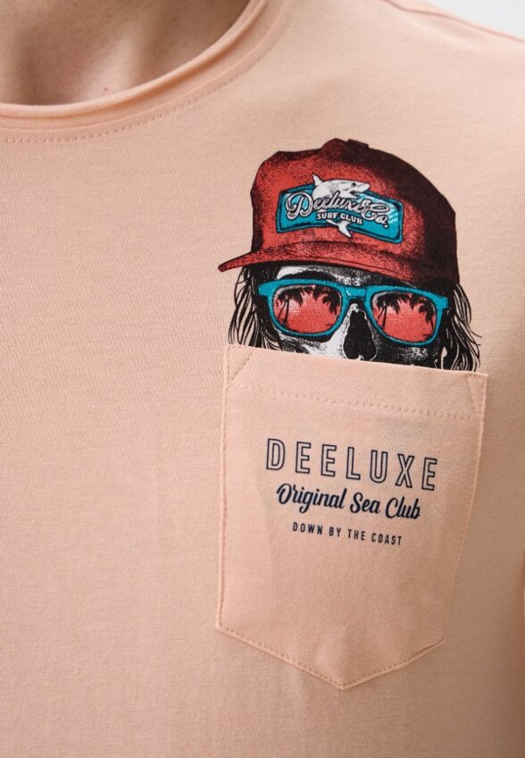 Футболка Deeluxe