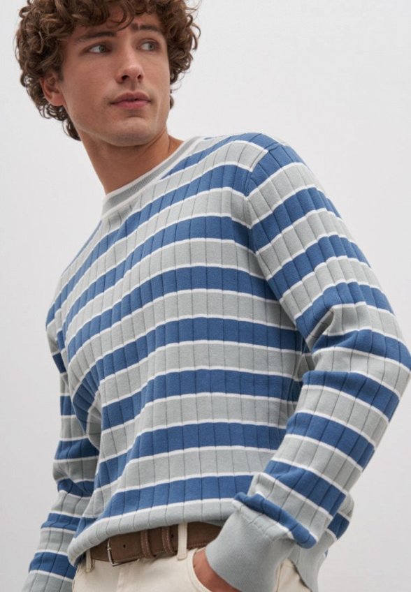 Джемпер Finn Flare