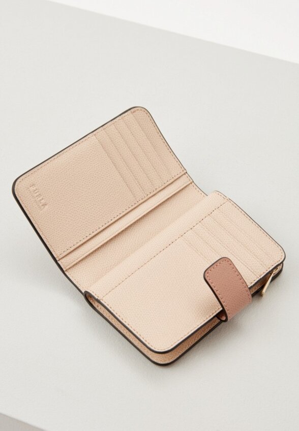 Кошелек Furla