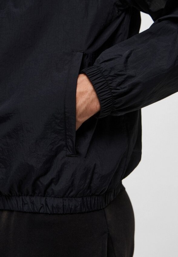 Ветровка Lacoste