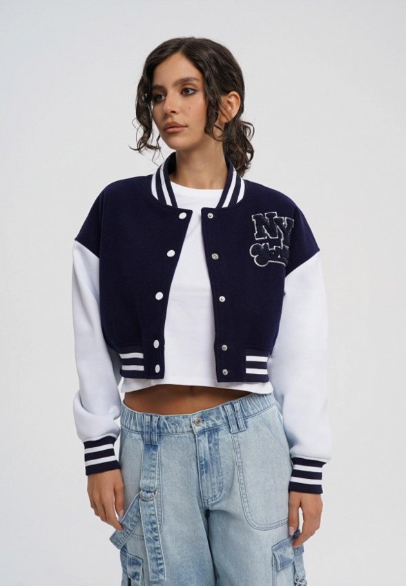 Бомбер Твое