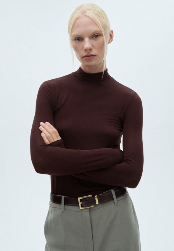 Водолазка Mango