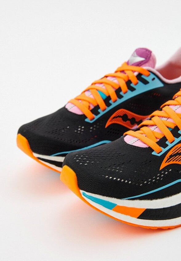 Кроссовки Saucony