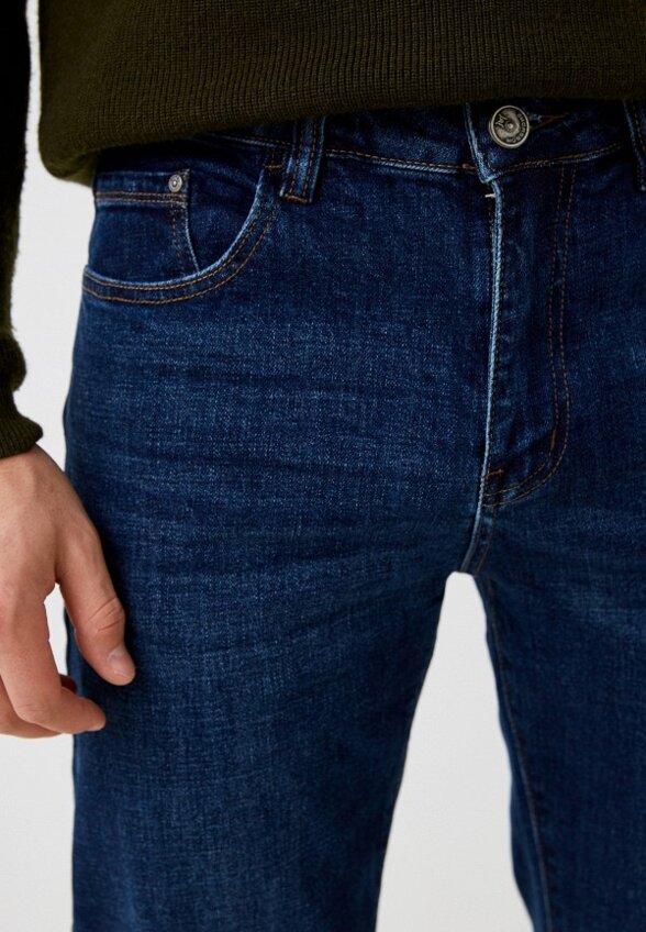 Джинсы Mossmore