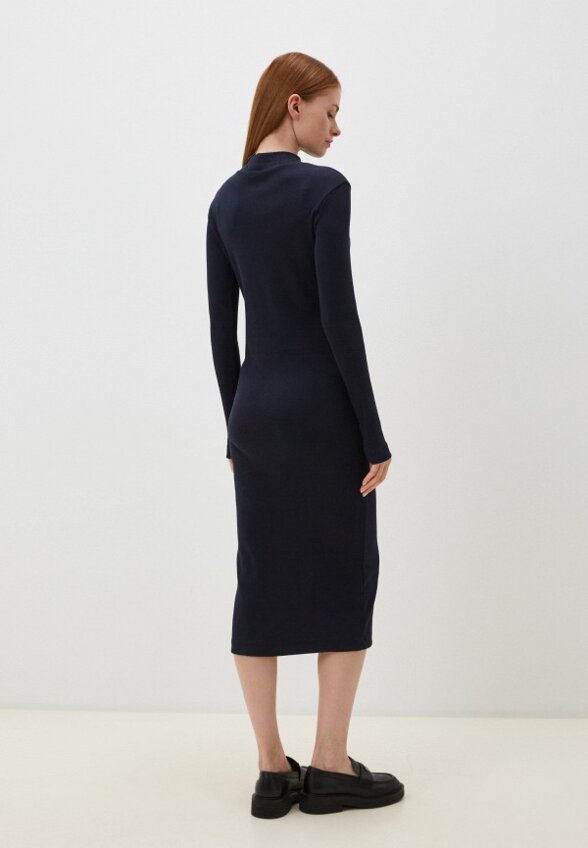 Платье Mark Formelle