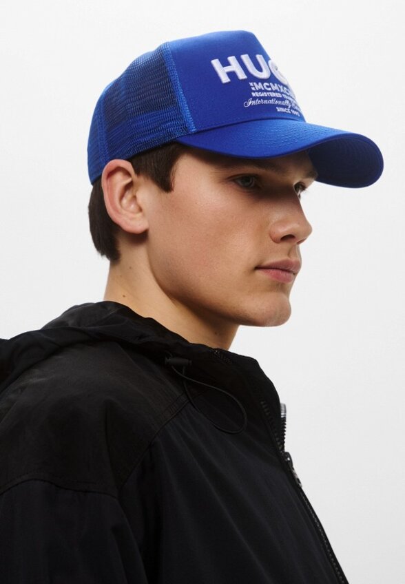 Бейсболка Hugo