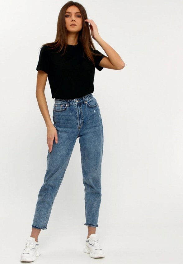 Футболка Апрель