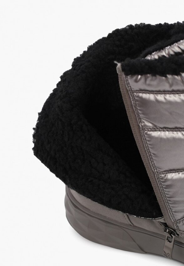 Дутики Caprice