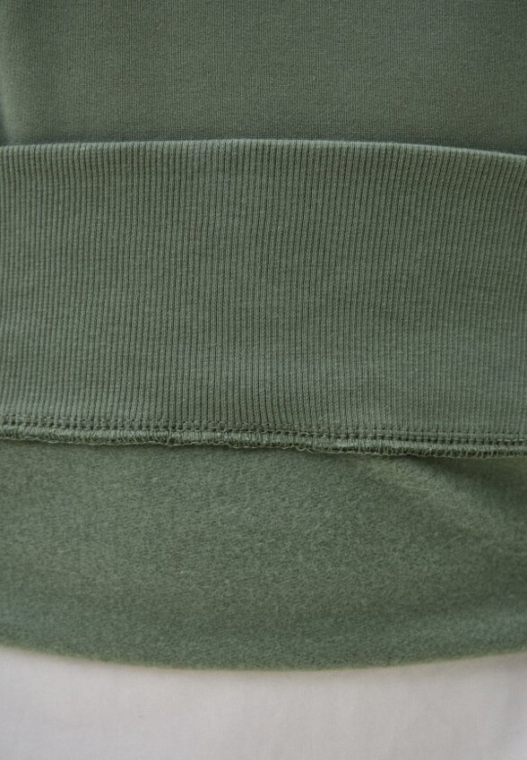 Олимпийка LC Waikiki