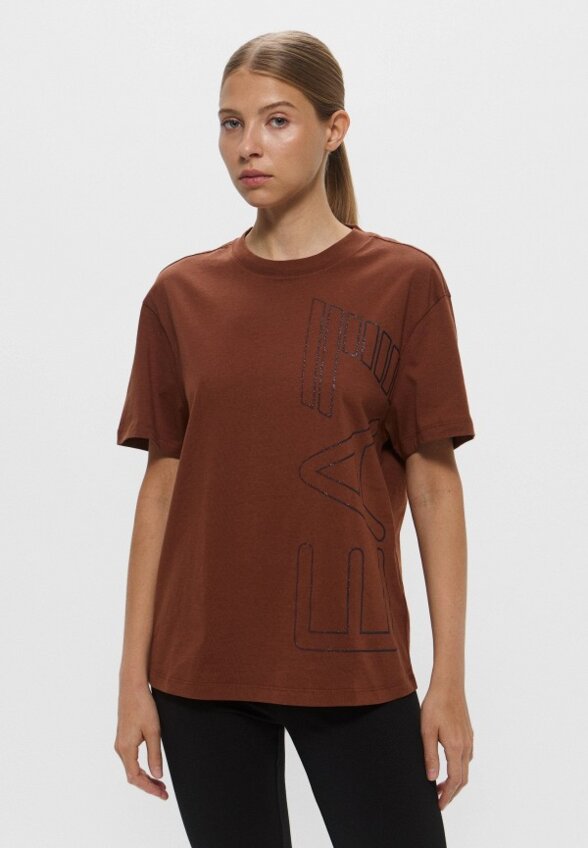 Футболка EA7