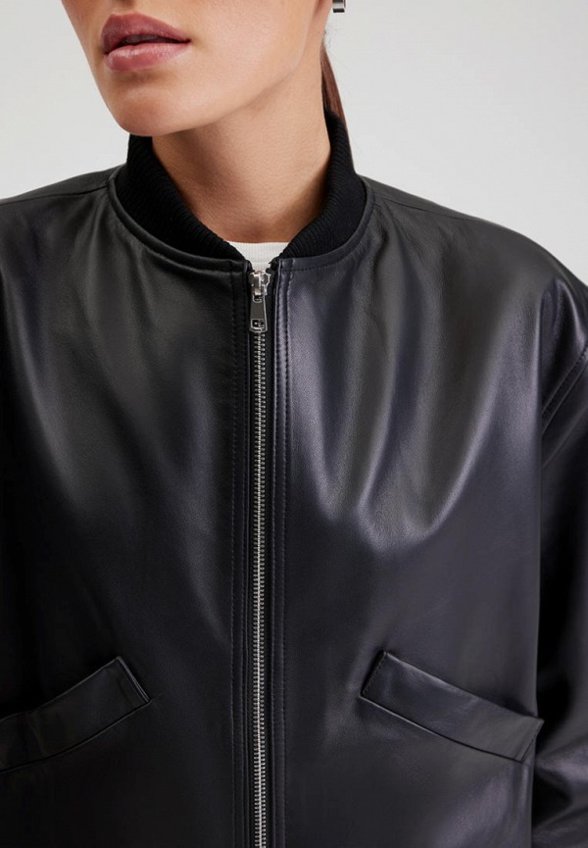 Бомбер To Be Blossom