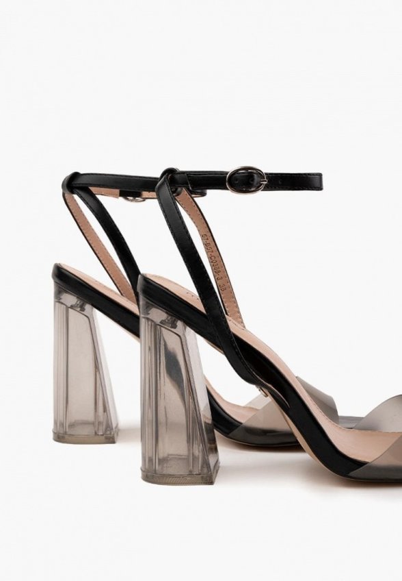 Босоножки Monsorro