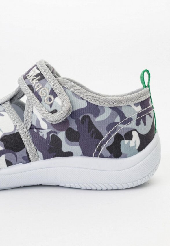 Сандалии Tikkago