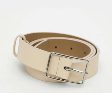 КЛАССИЧЕСКИЙ РЕМЕНЬ С ПРЯМОУГОЛЬНОЙ ПРЯЖКОЙ