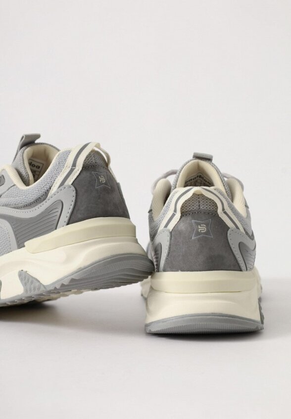 Кроссовки Baasploa