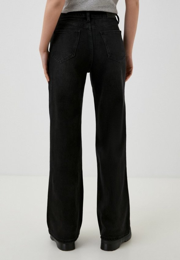 Джинсы Mossmore