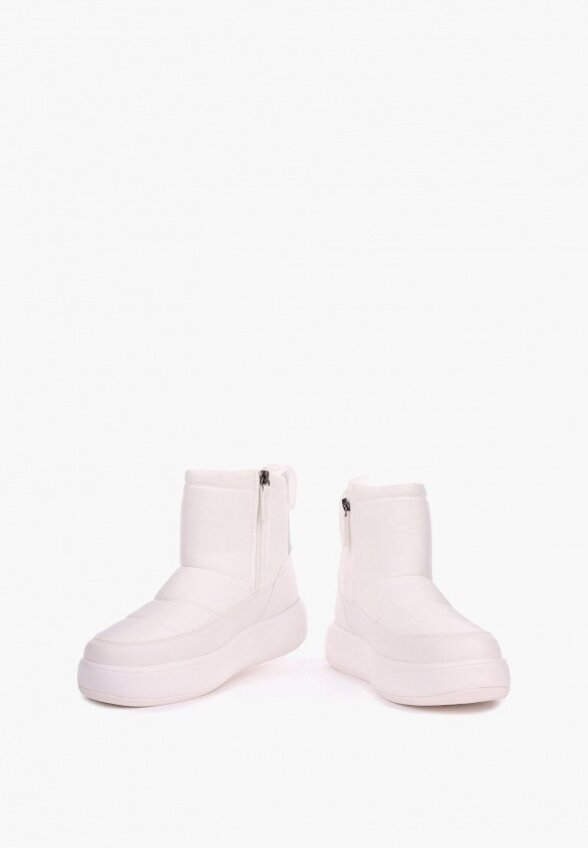 Дутики Instreet