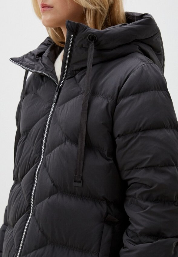 Пуховик Auranna