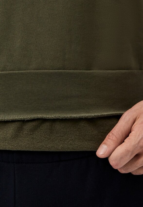 Костюм спортивный EA7