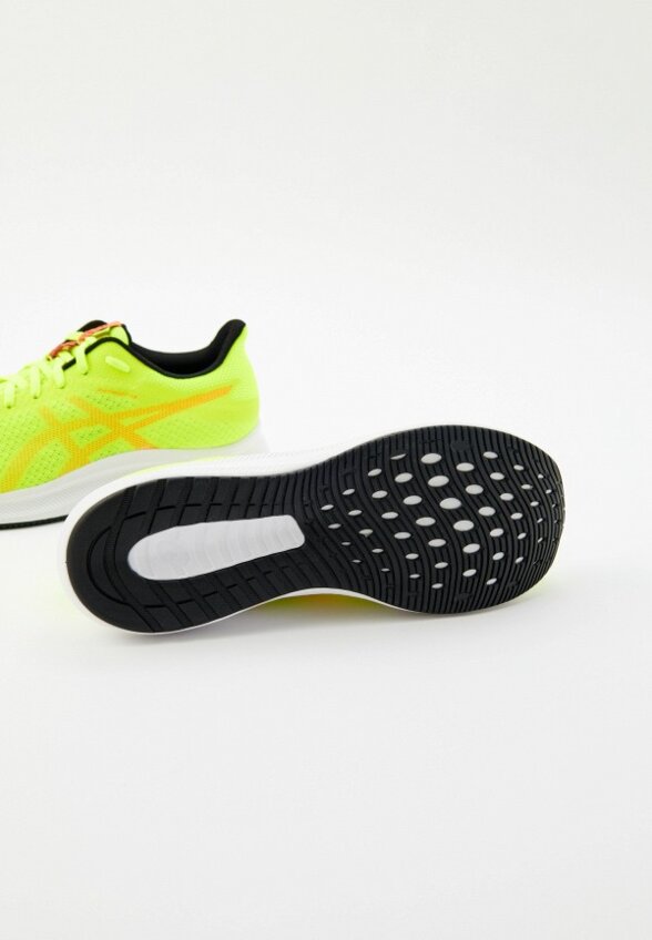 Кроссовки ASICS